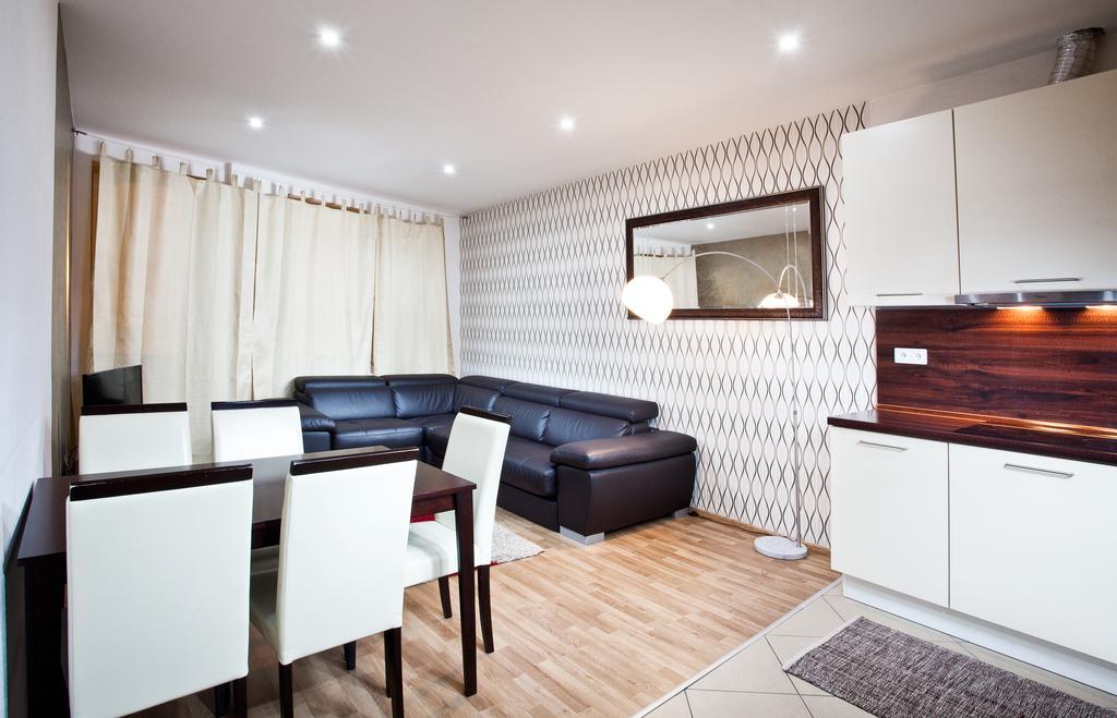 Apartments Kopecna With Parking Брно Екстер'єр фото