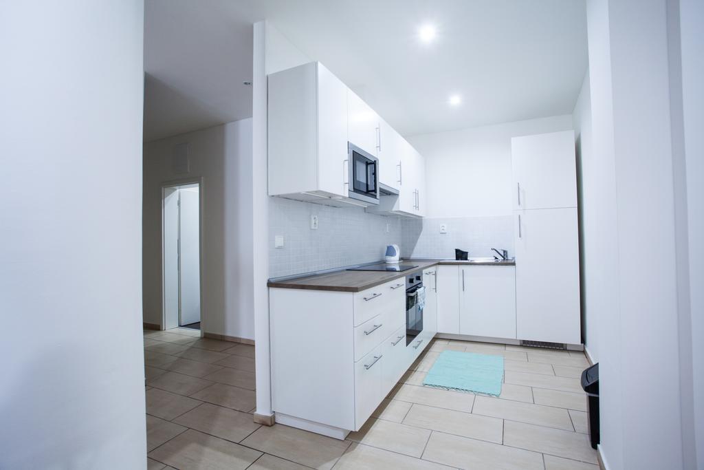 Apartments Kopecna With Parking Брно Екстер'єр фото