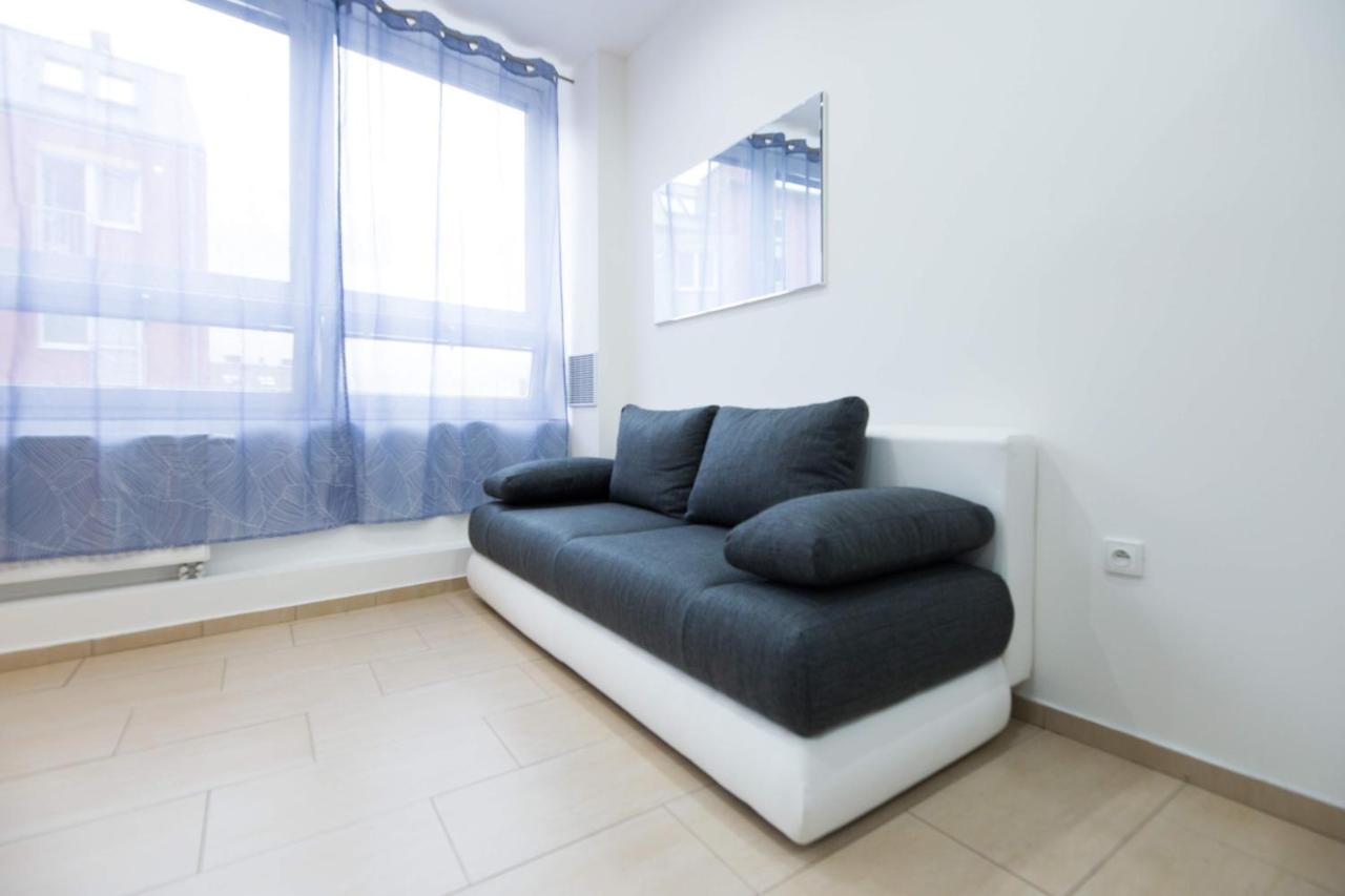 Apartments Kopecna With Parking Брно Екстер'єр фото