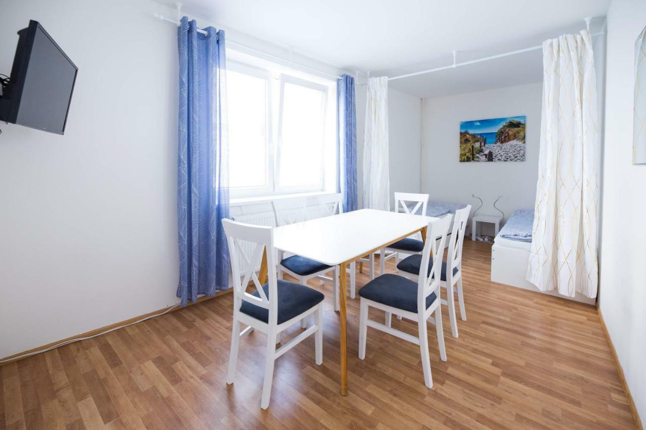 Apartments Kopecna With Parking Брно Екстер'єр фото
