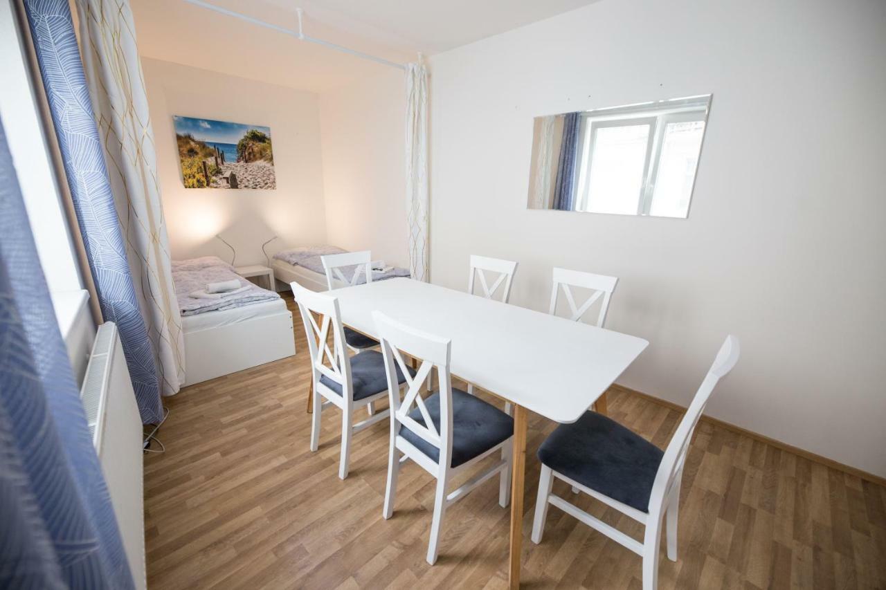 Apartments Kopecna With Parking Брно Екстер'єр фото